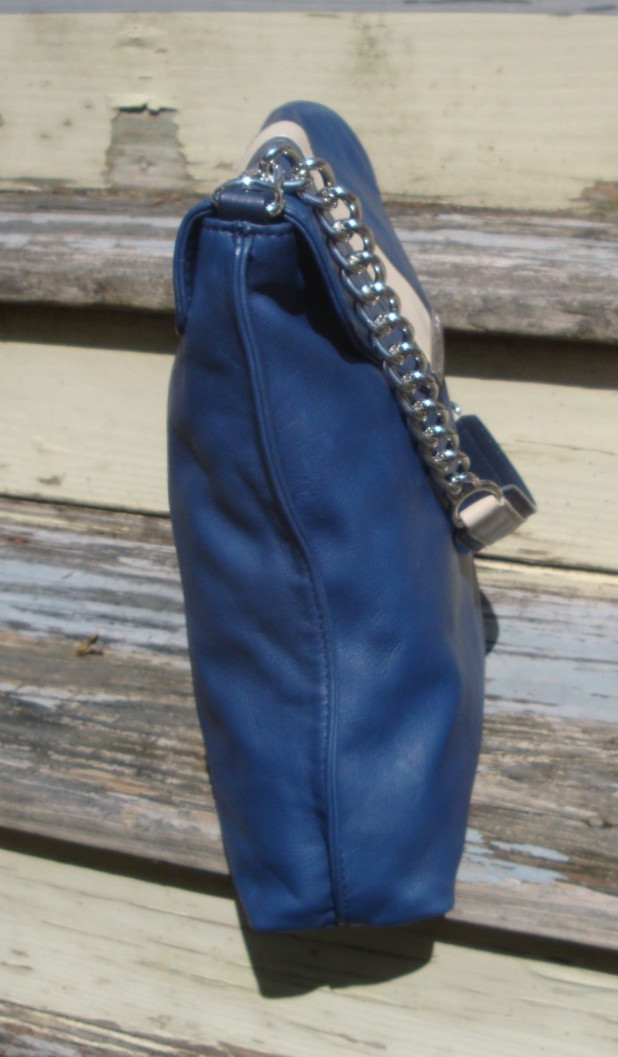 B MAKOWSKY Blue Leather Hobo Handbag Tote Purse Shoulderbag Chain Strap Large