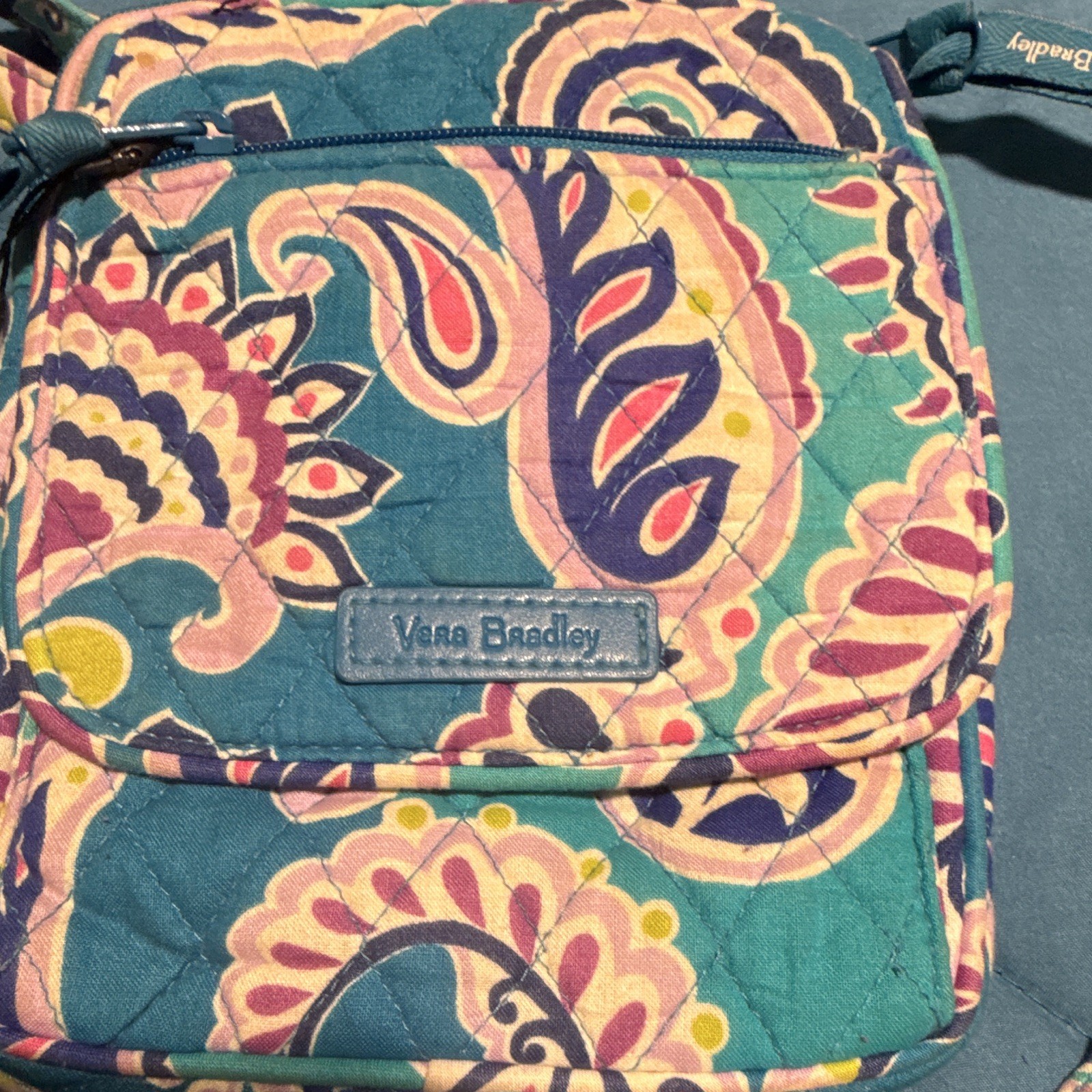Vera Bradley Paisley Teal Multicolor Crossbody Bag Zip & Magnetic, Pockets