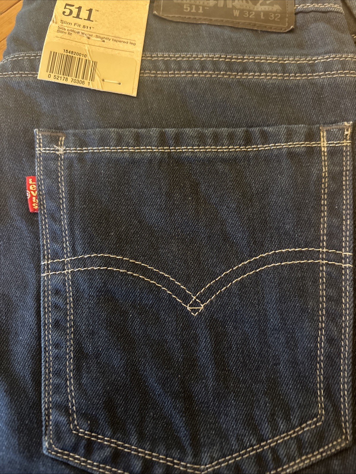 LEVI’S 511 MEN’S JEANS SIZE 32W 32L SLIM FIT DARK BLUE SUPER SOFT FABRIC. NEW