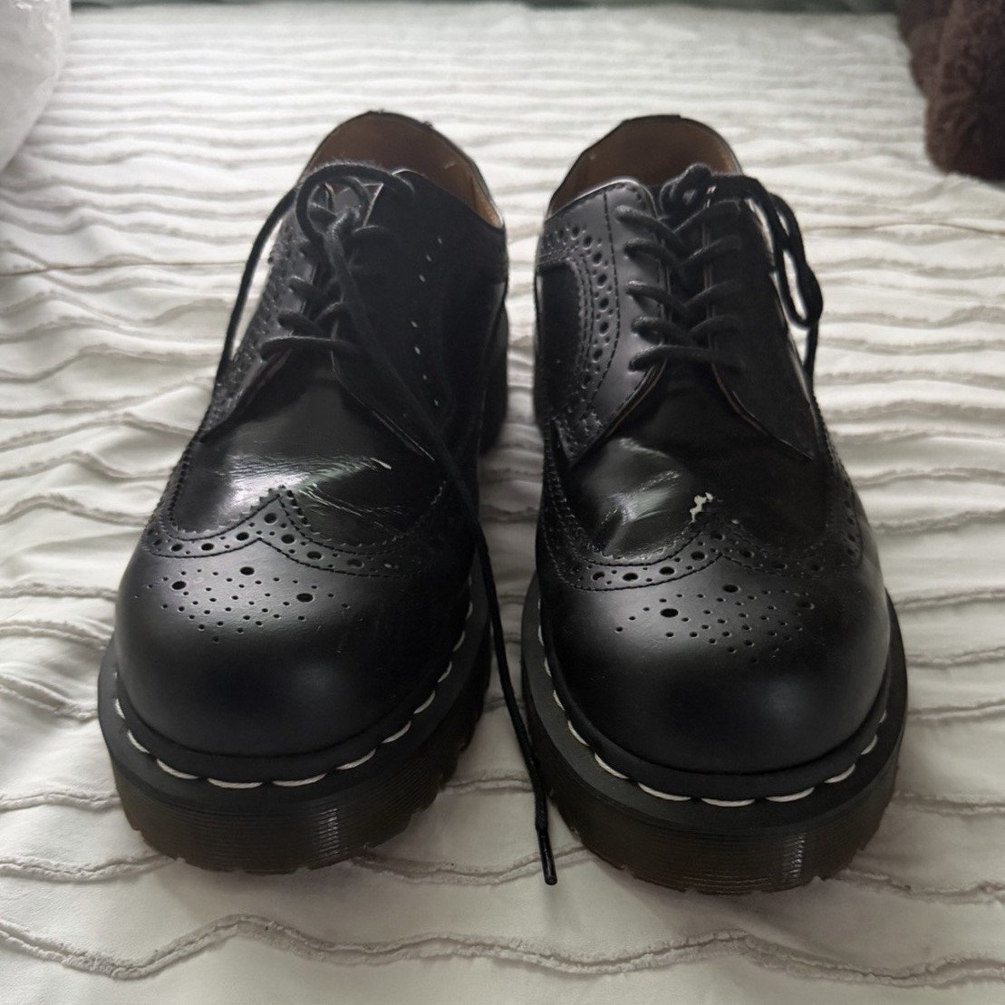 Dr. Martens Black Leather Wingtip Brogue Lace-Up Round Toe Dress Shoes 7.5