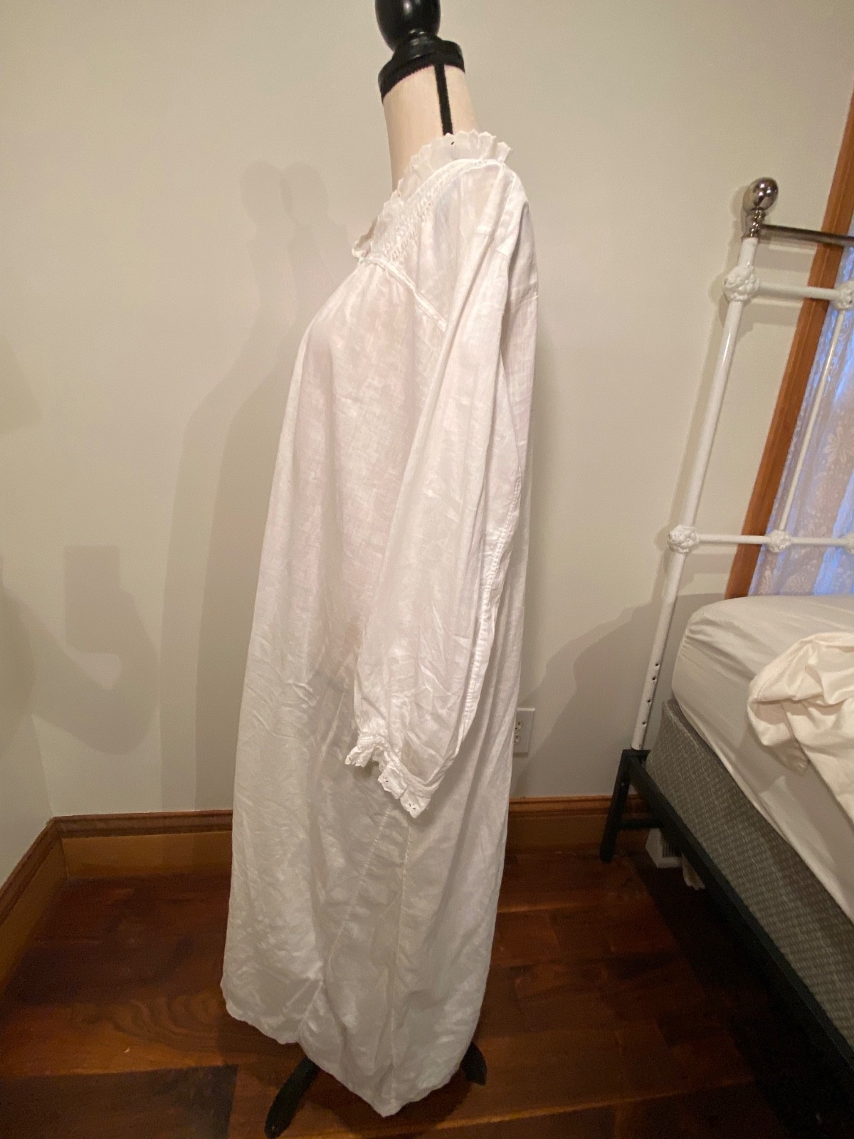 Vtg 40s Dove Undergarments Cream White Cotton Victorian Granny Nightgown Lace 20