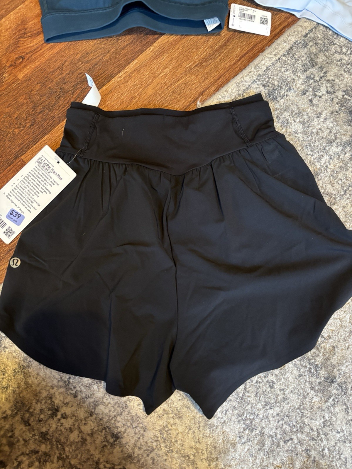 Lululemon Size 4 Lot Of 3 Items; HR Shorts, Flow Y Bra And Align Tank NWT