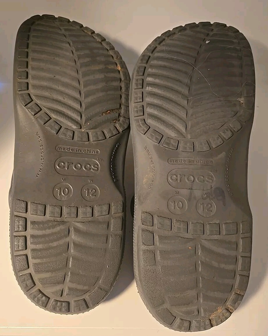 Crocs Baya Clogs Sandals Mens Size 10 Gray