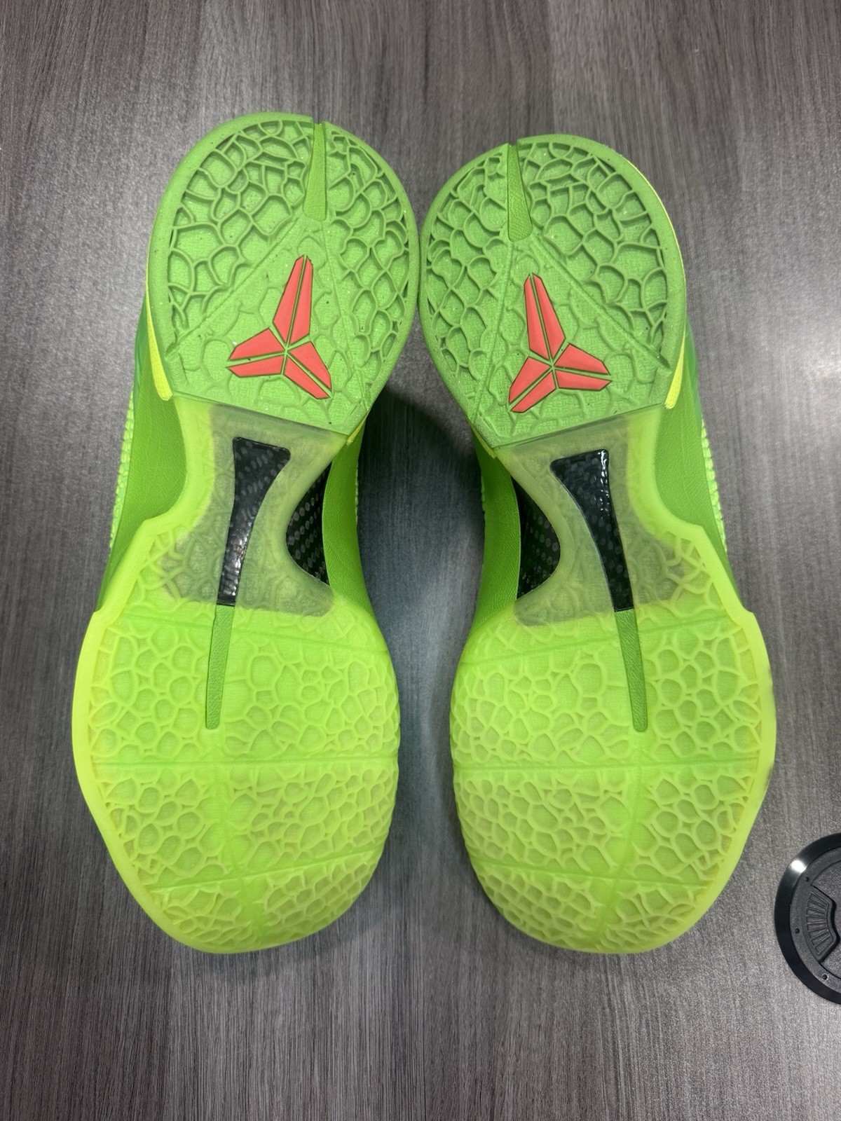 Kobe 6 Protro ‘Grinch’ 2020 men’s 12.5