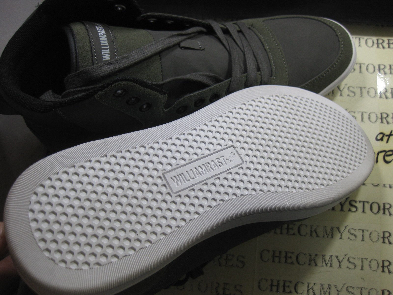 NEW WILLIAM RAST BOMBER PREMIUM DESIGNER HIGH TOP CASUAL ATHLETIC STYLE SHOES