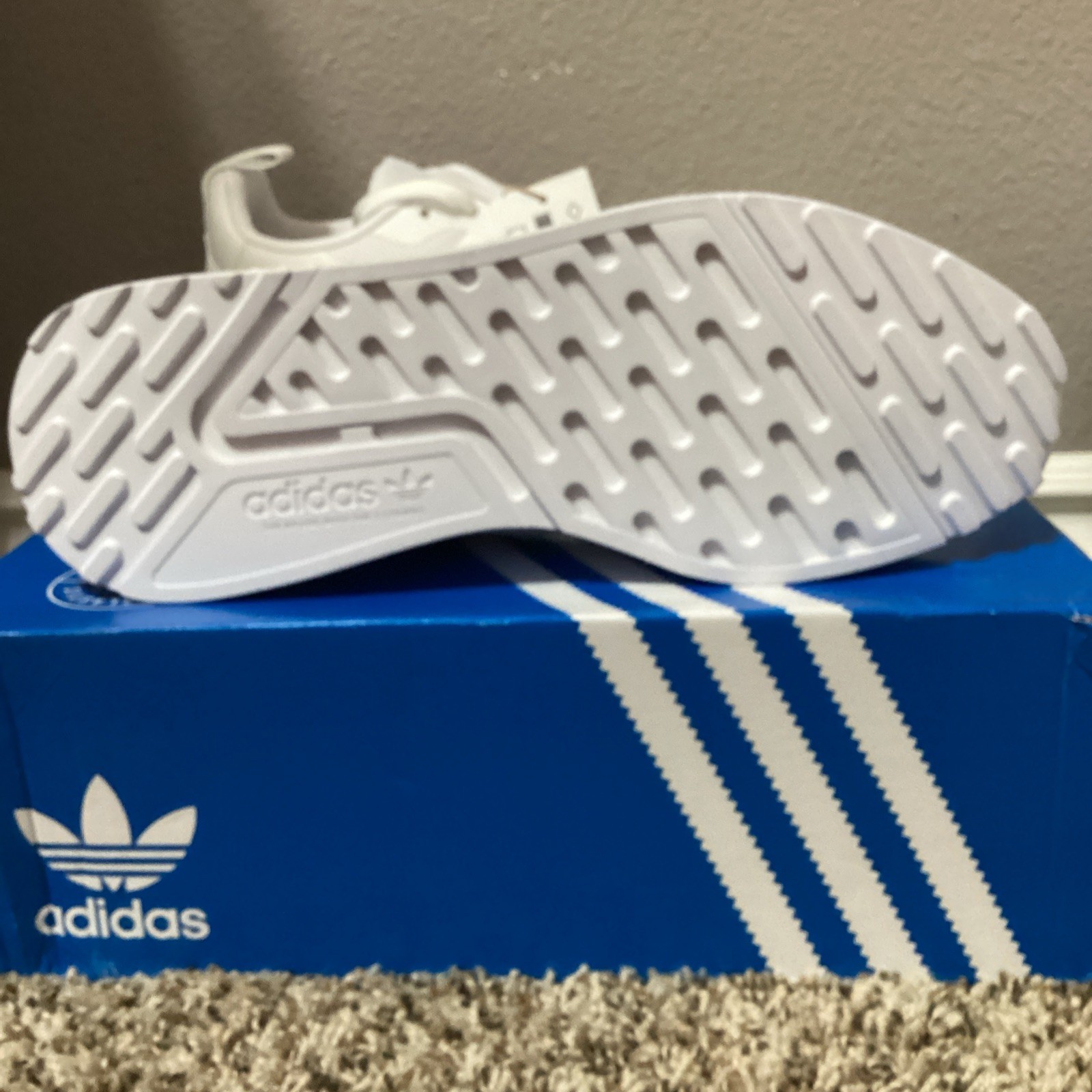 Adidas Men’s Multix White/White/White FZ3439 – US 12 EU 46 2/3
