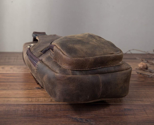 Le’aokuu Men Fashion Casual Tea Designer Travel Hiking Crossbody Chest Brown