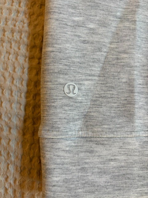 Lululemon Pullover Hoodie Mens XS Fits Like S Heathered Light Gray Spacer Knit.