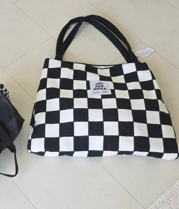 Vans x Hollys Coffee 2-in-1 Beach Towel / Tote Bag Korea Limited Edition