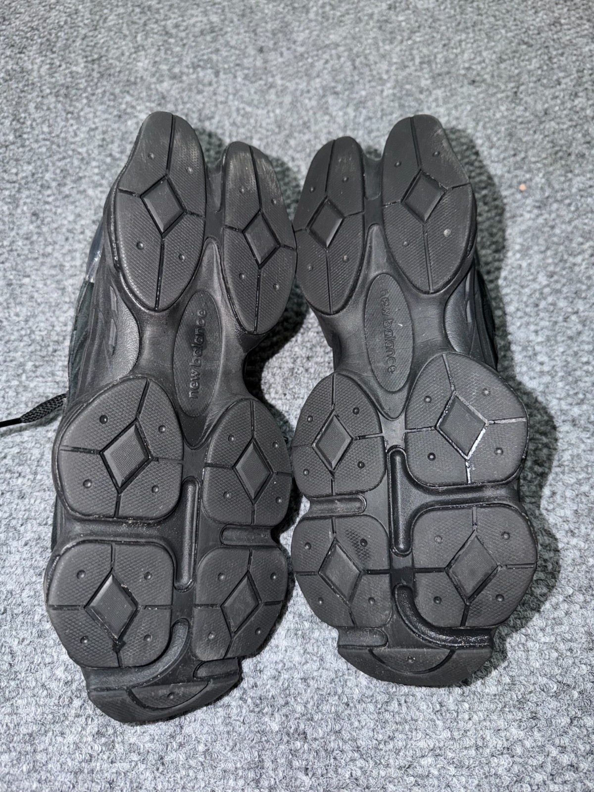 New Balance 9060 Triple Black/Phantom Sneakers U9060BPM Size 10