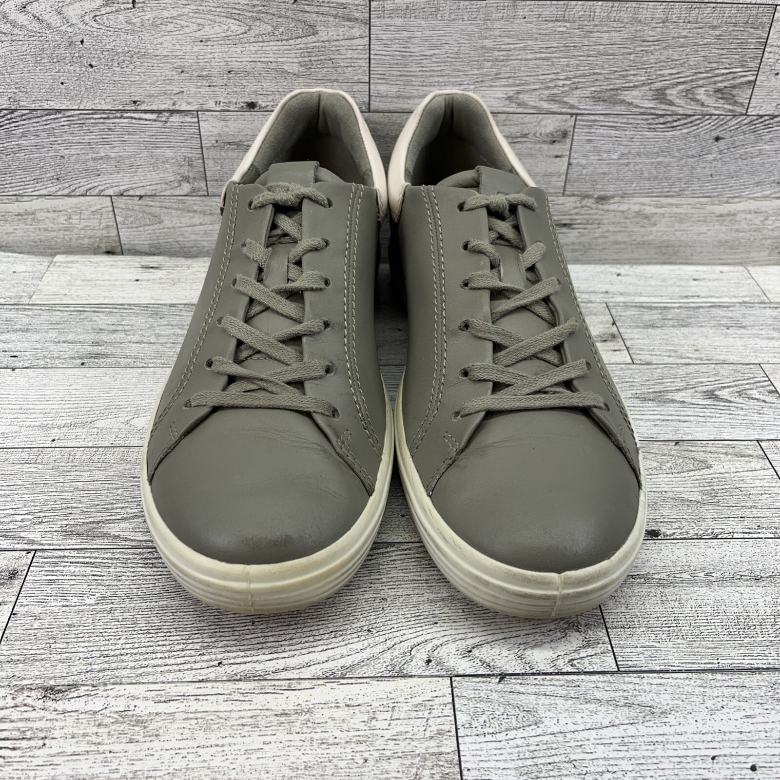 Ecco Soft 7 Gray Leather Shoes Sneakers Women Size EU 40 US 9-9.5