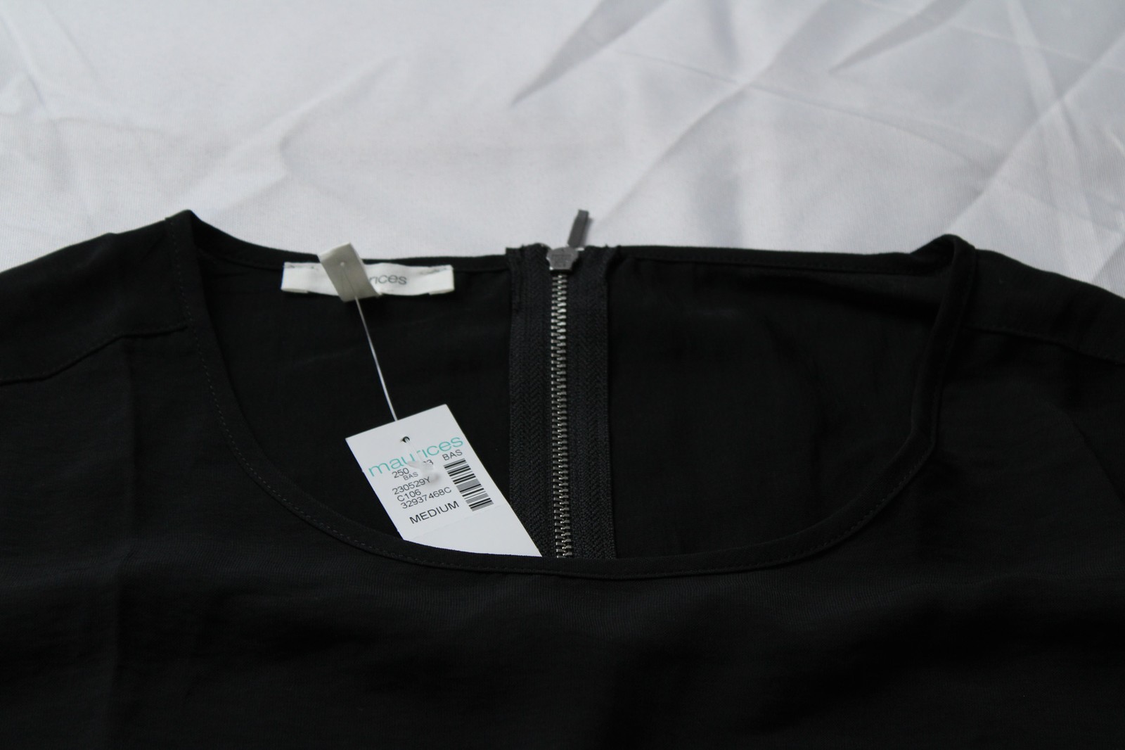 Maurices Women’s Solid Delton Zipper Back Blouse WR4 Black Medium NWT