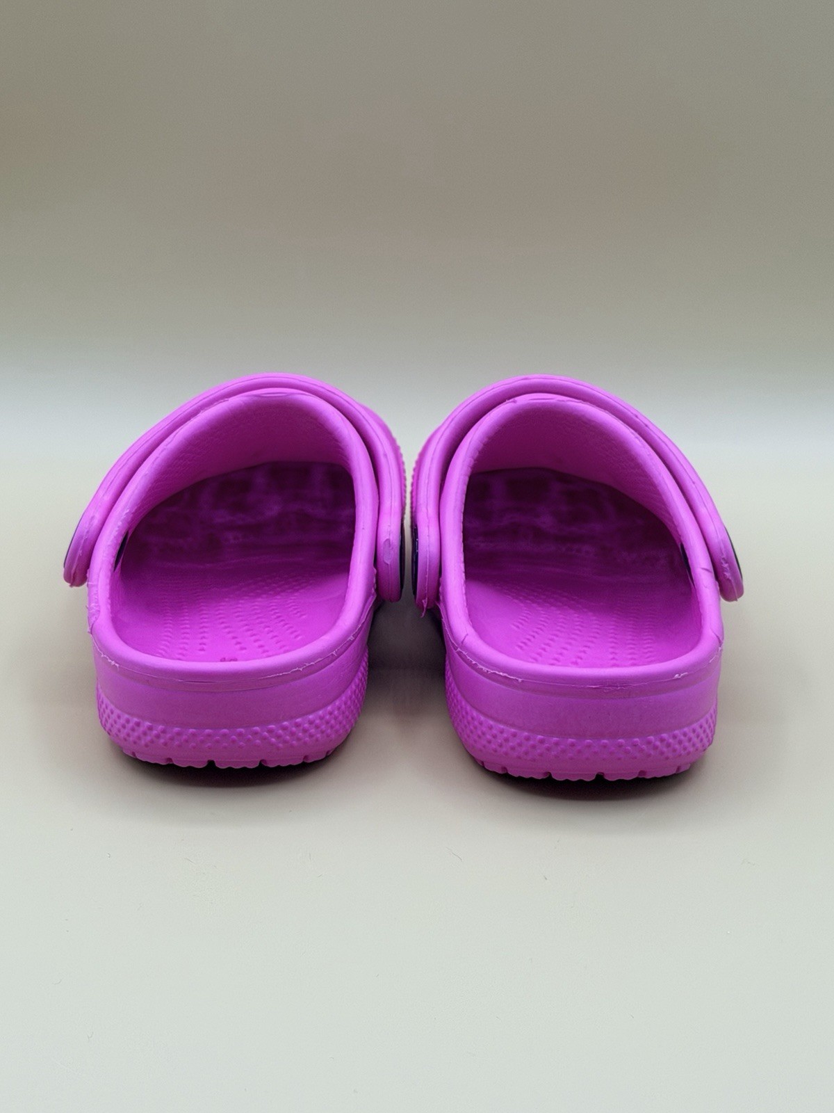 CROCS Toddler Baya Clog Size 6C Girls – Vibrant Bright Pink EUC