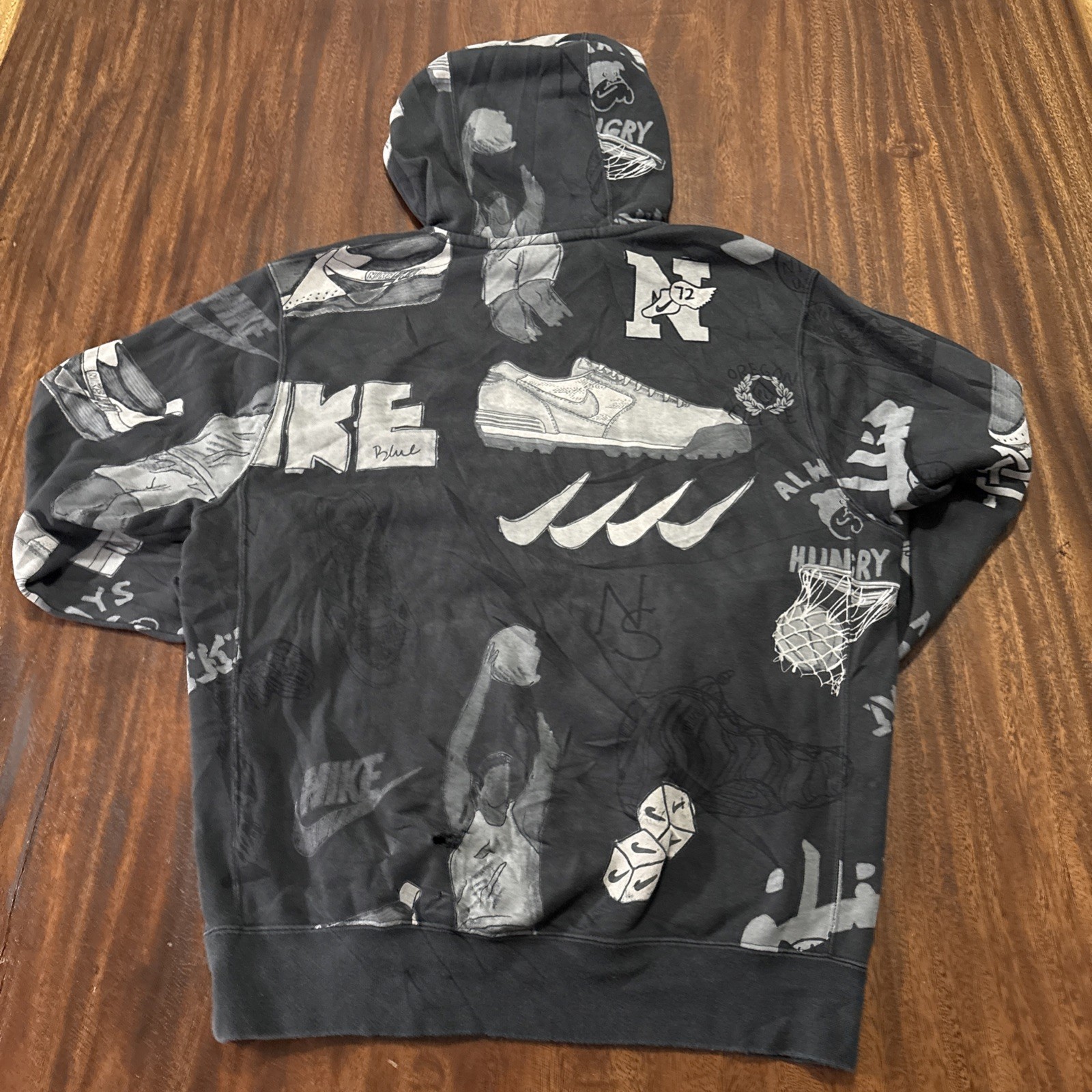 Nike Hoodie Men’s Small Pullover Bold School Hoodie Sketch FV1921-045 All Over