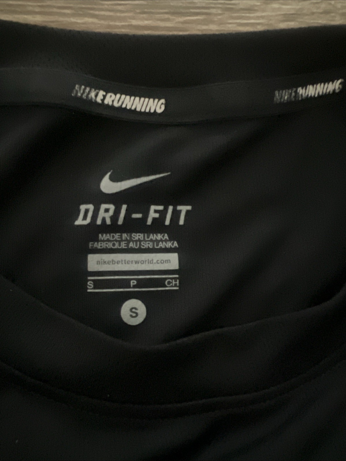 Nike Elite Team Issued Kenya Track & Field Black Shirt 480907-010 Men’s Size S