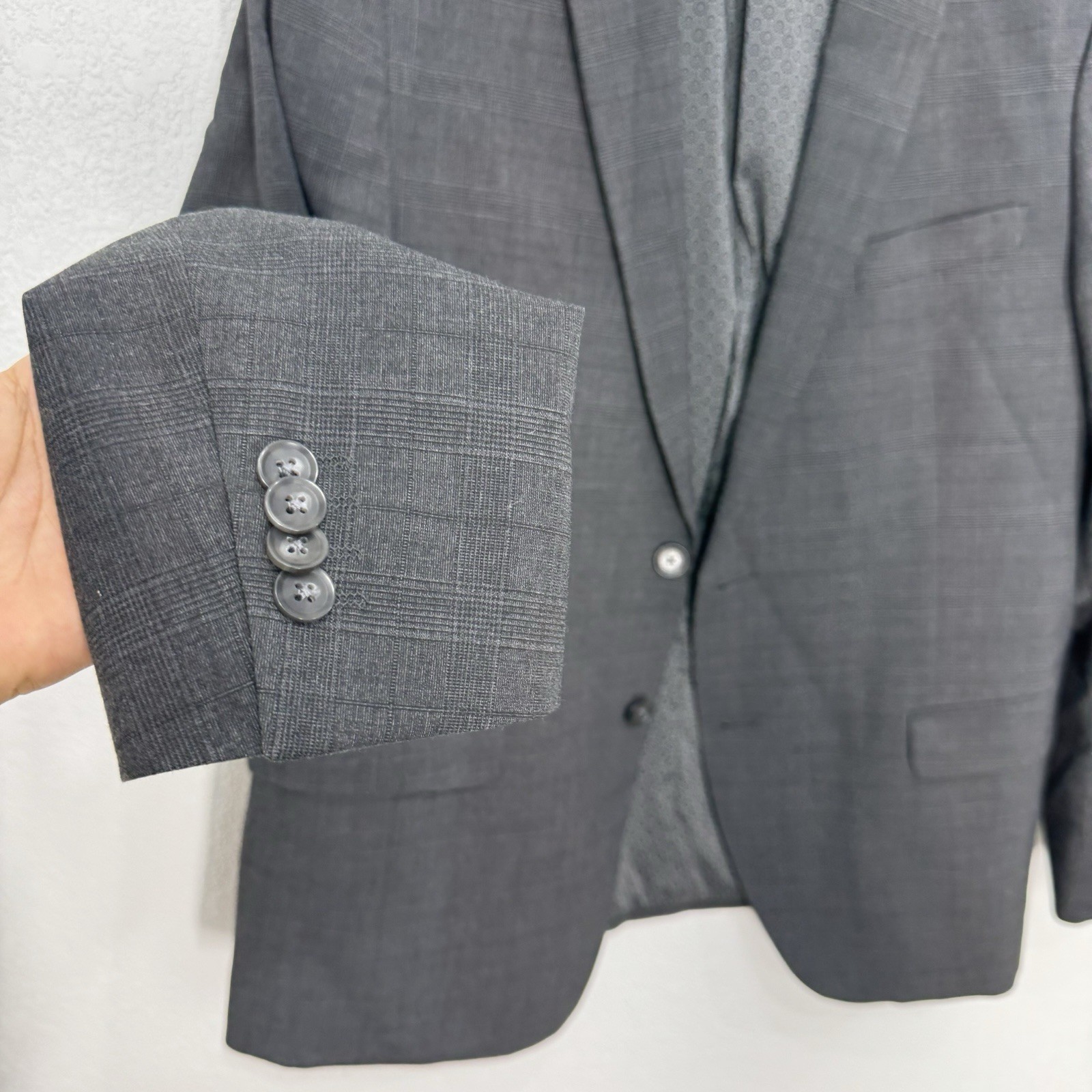 Madison Slim Fit Gray Basic Blazer Jacket For Mens Size 44R Career 2 Button Suit