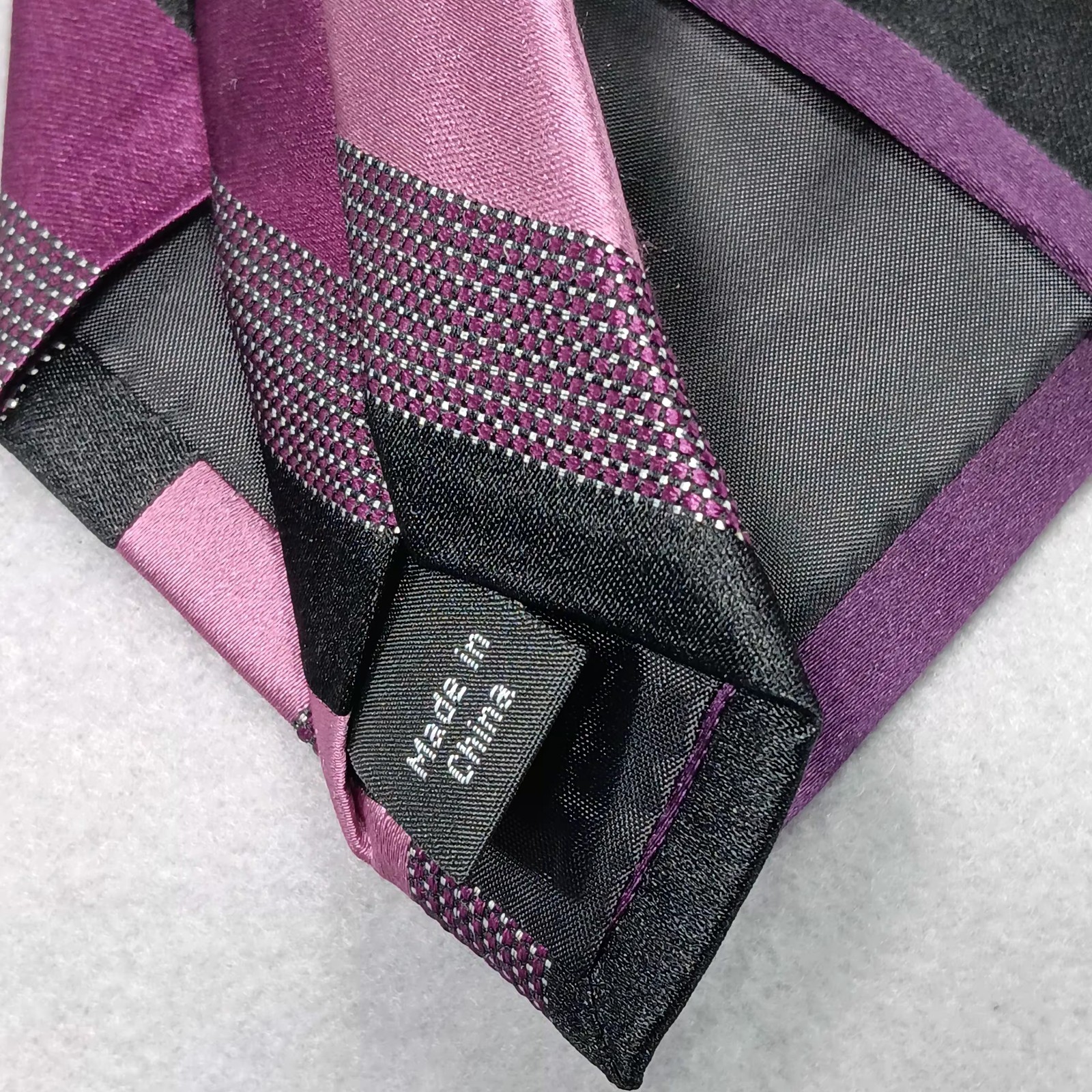 New MICHAEL KORS 100% Silk Tie Purple Striped Event Office Classic Preppy Retro