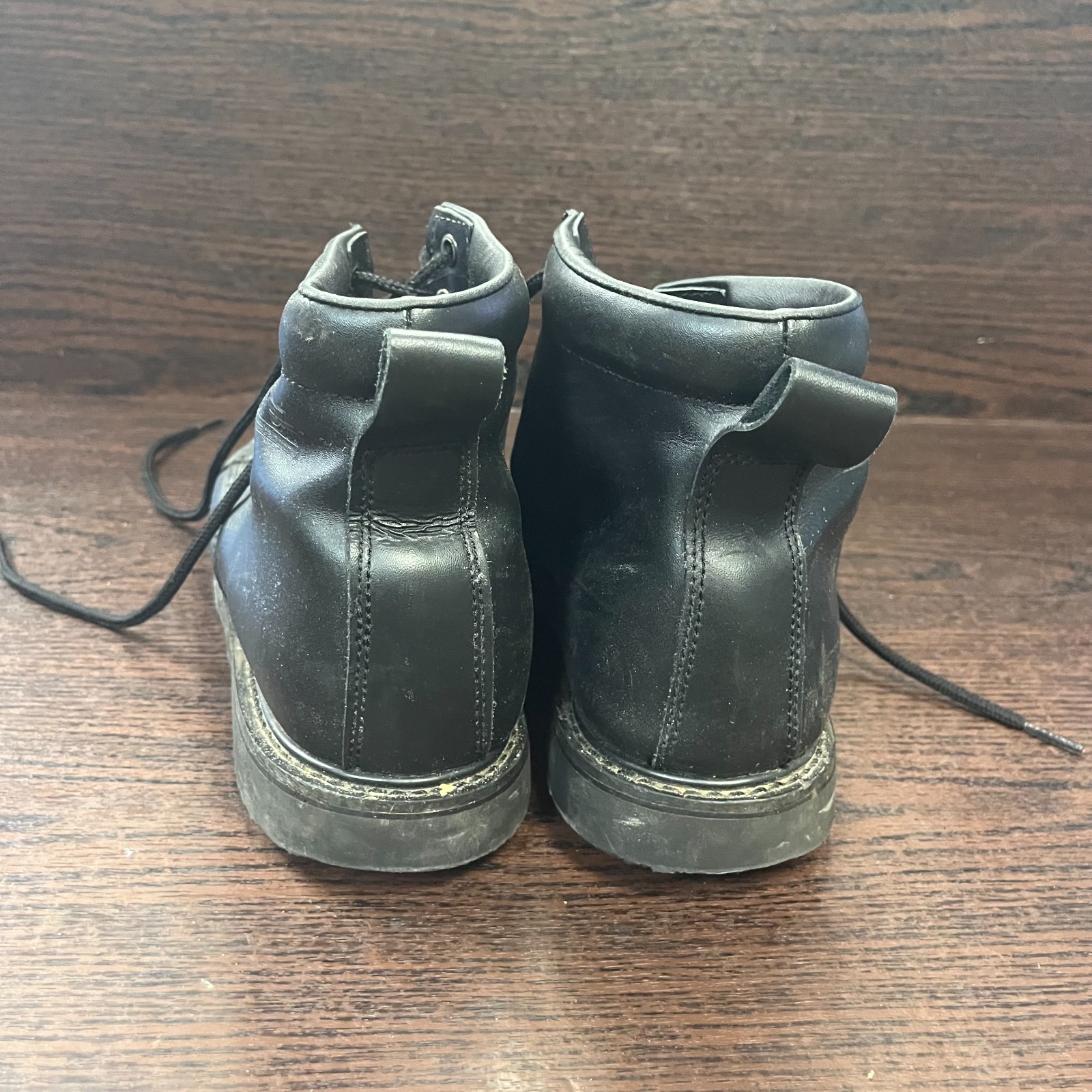 Shoes For Crews Men’s 8081 Work Boots Size 9 Black Leather Slip Resistant Safety