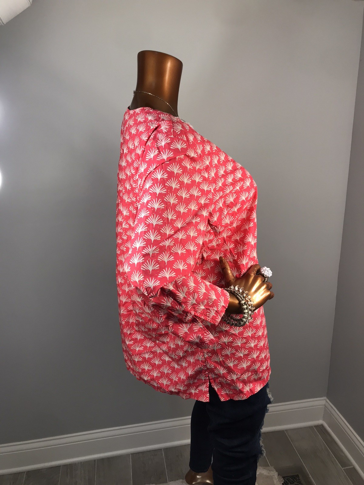 Talbots XL Top Low V Cut Pink White Print Shirt Soft 3/4 Slv Blouse Tunic