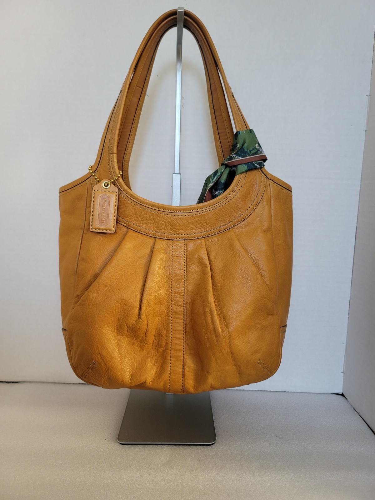 Y2K VTG Coach Pleated Ergo In Tan Leather Hobo Shoulder Bag