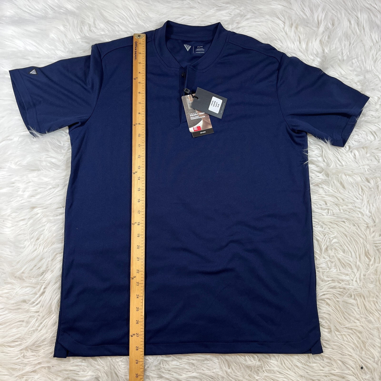 Level Wear Navy Blue Athletic Pullover Short Sleeve Shirt Size Medium NWT
