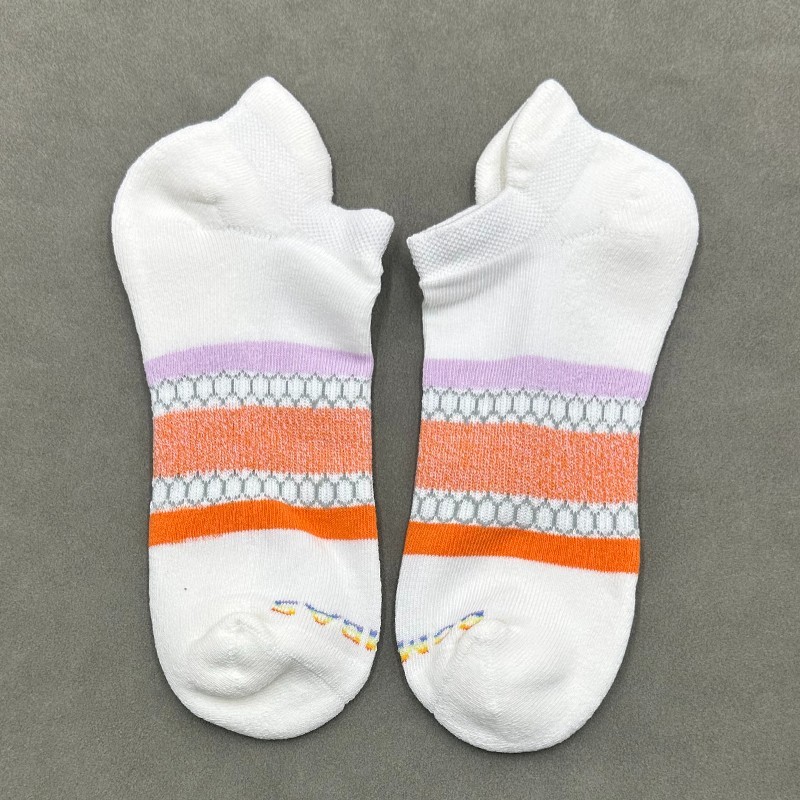 4 Pairs Women’s Honeycomb Solid Ankle Socks 4 Colors Mix Size Med BOMBAS NEW