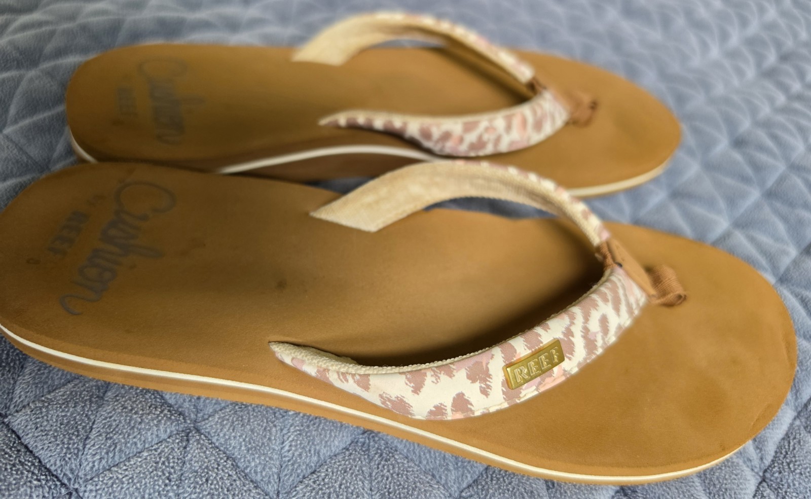 Size 8 REEF Cushion Sandals Tan with Animal Print