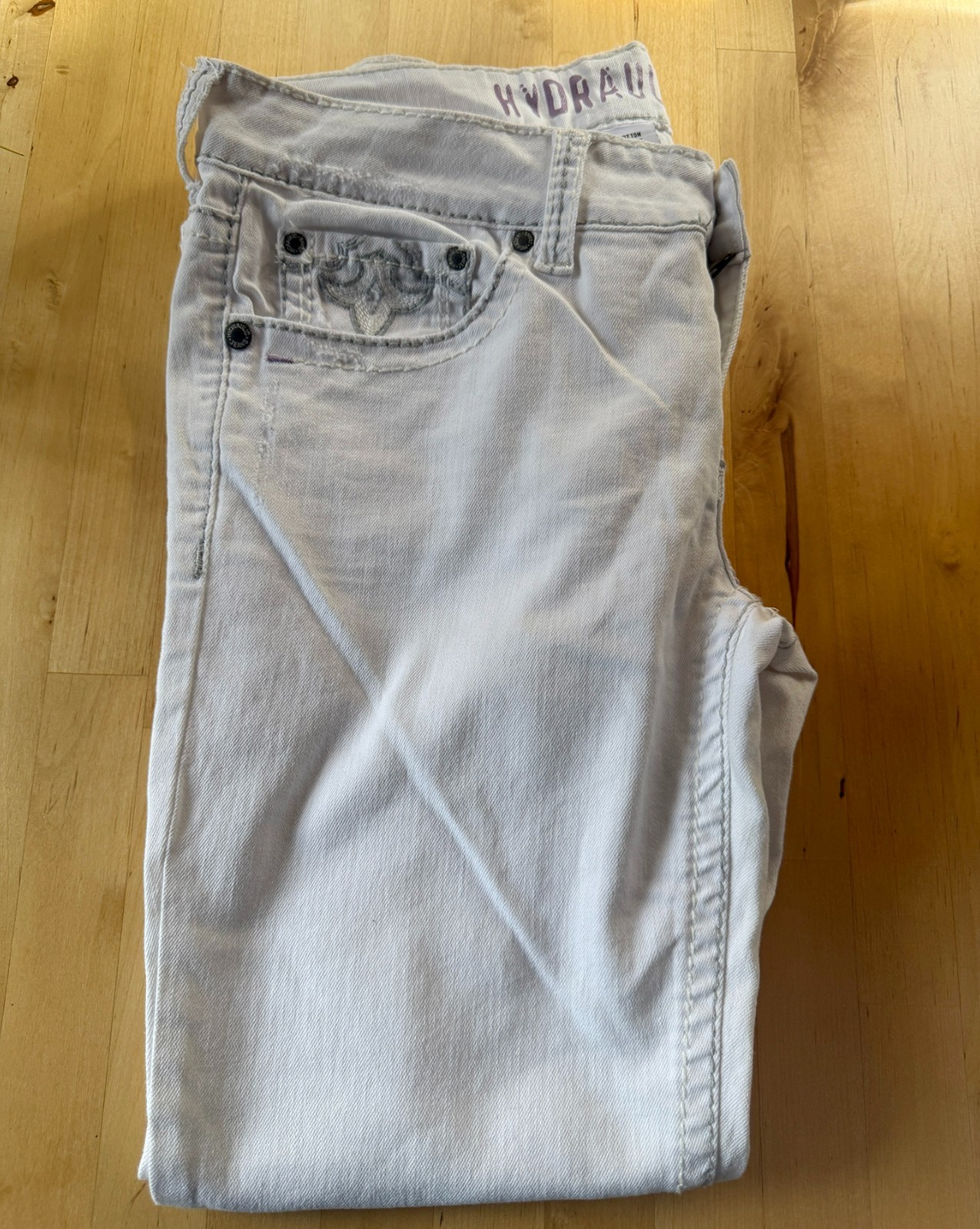White Hydraulic Jeans, Women’s Size 11/12, Capris Straight Leg rhinestone pocket
