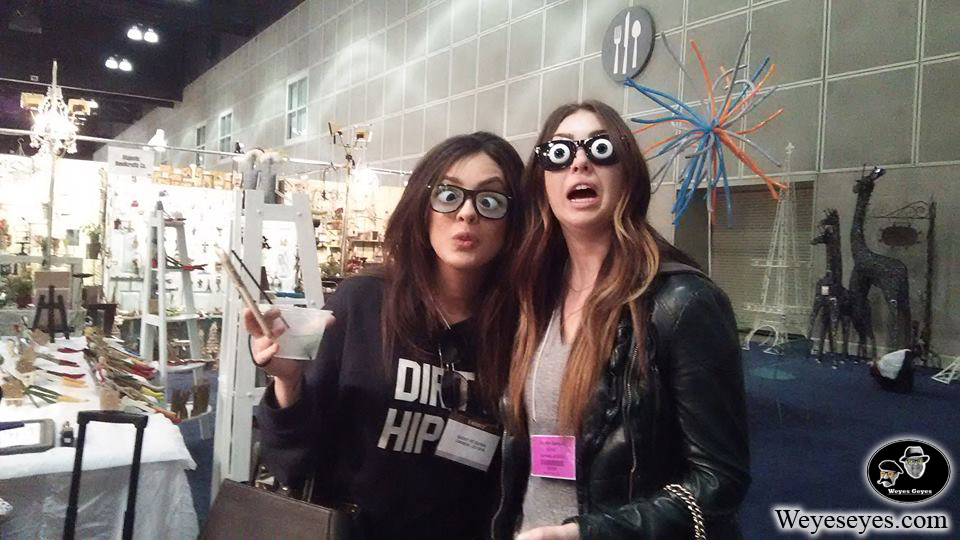 “Foo Yu” Unique Novelty Fun Glasses with Eyes from WeyesEyes.com.
