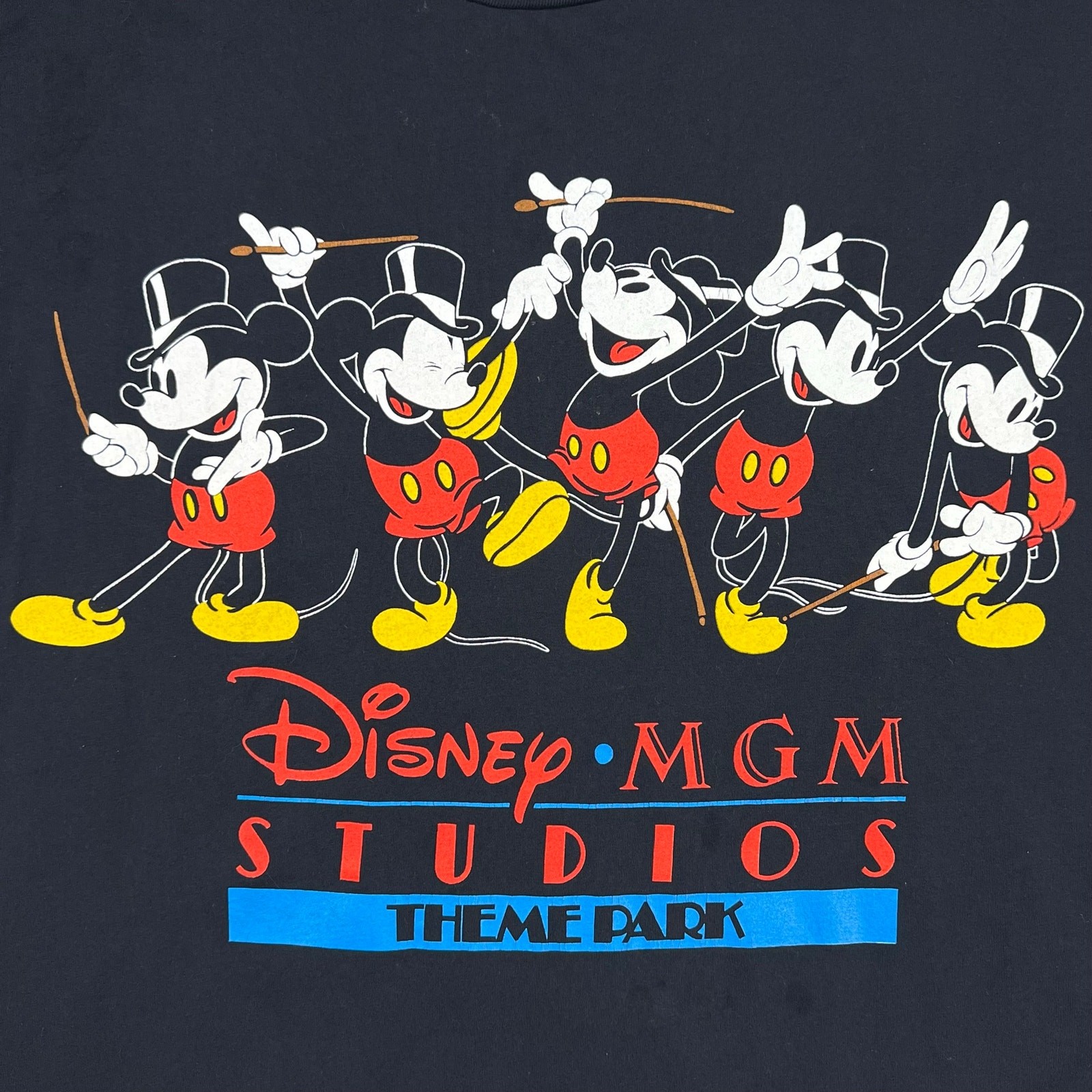 Vintage Disney MGM Studios Theme Park Mickey Mouse Top Hat Tee 4XL 27.5″x32″