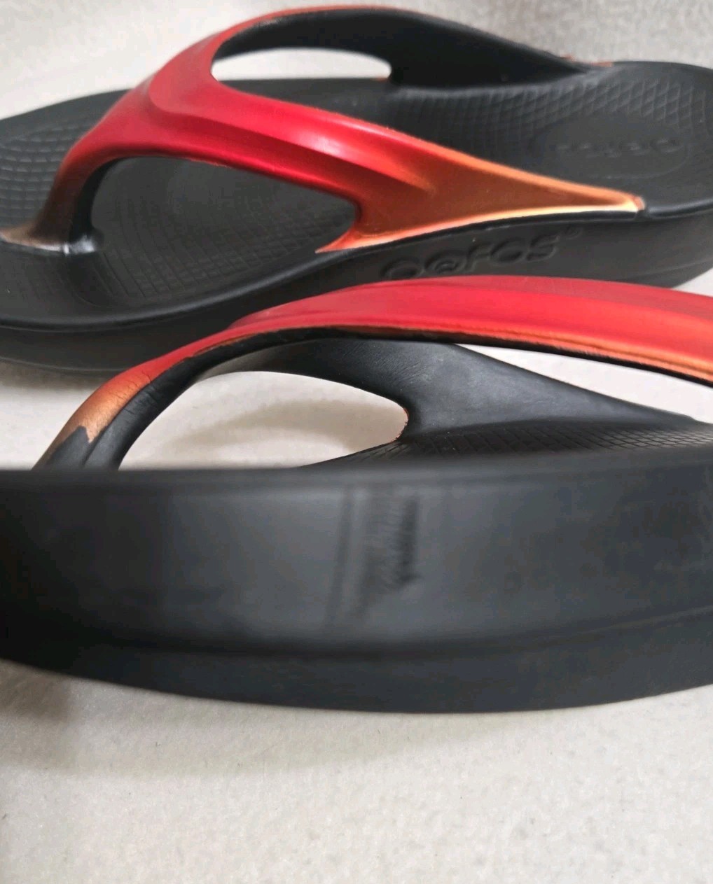 Oofos OOlala Luxe Solstice Sandals Size 8 Recovery Comfort Flip Flops Thongs
