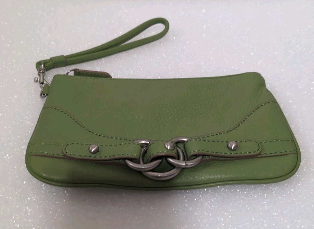 Wilson Leather Green Leather Buckle Accent Wristlet Western Cowgirl