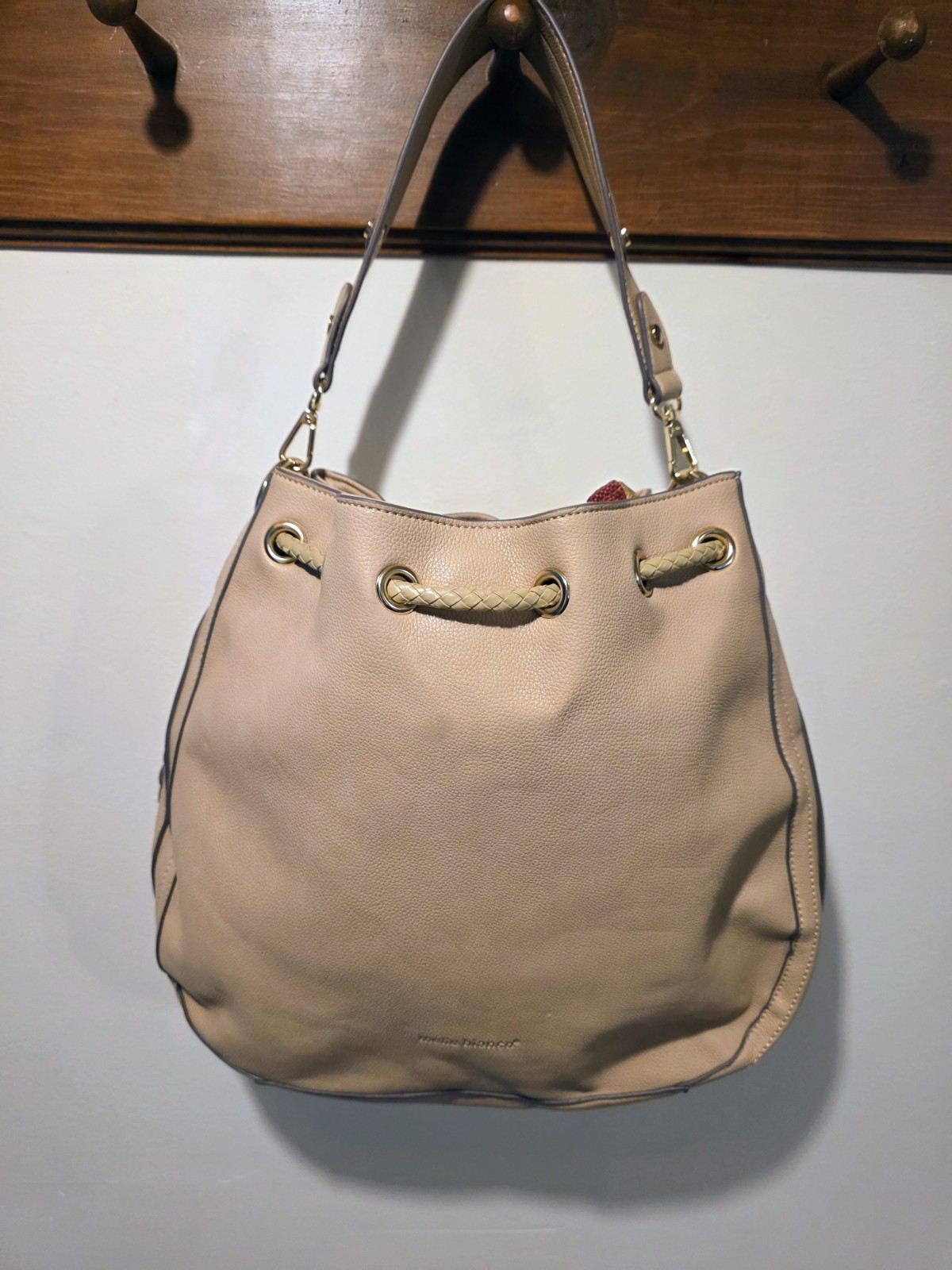 Melie Bianco Beige Bucket Drawstring Shoulder Bag Tassel Braided Gold HW