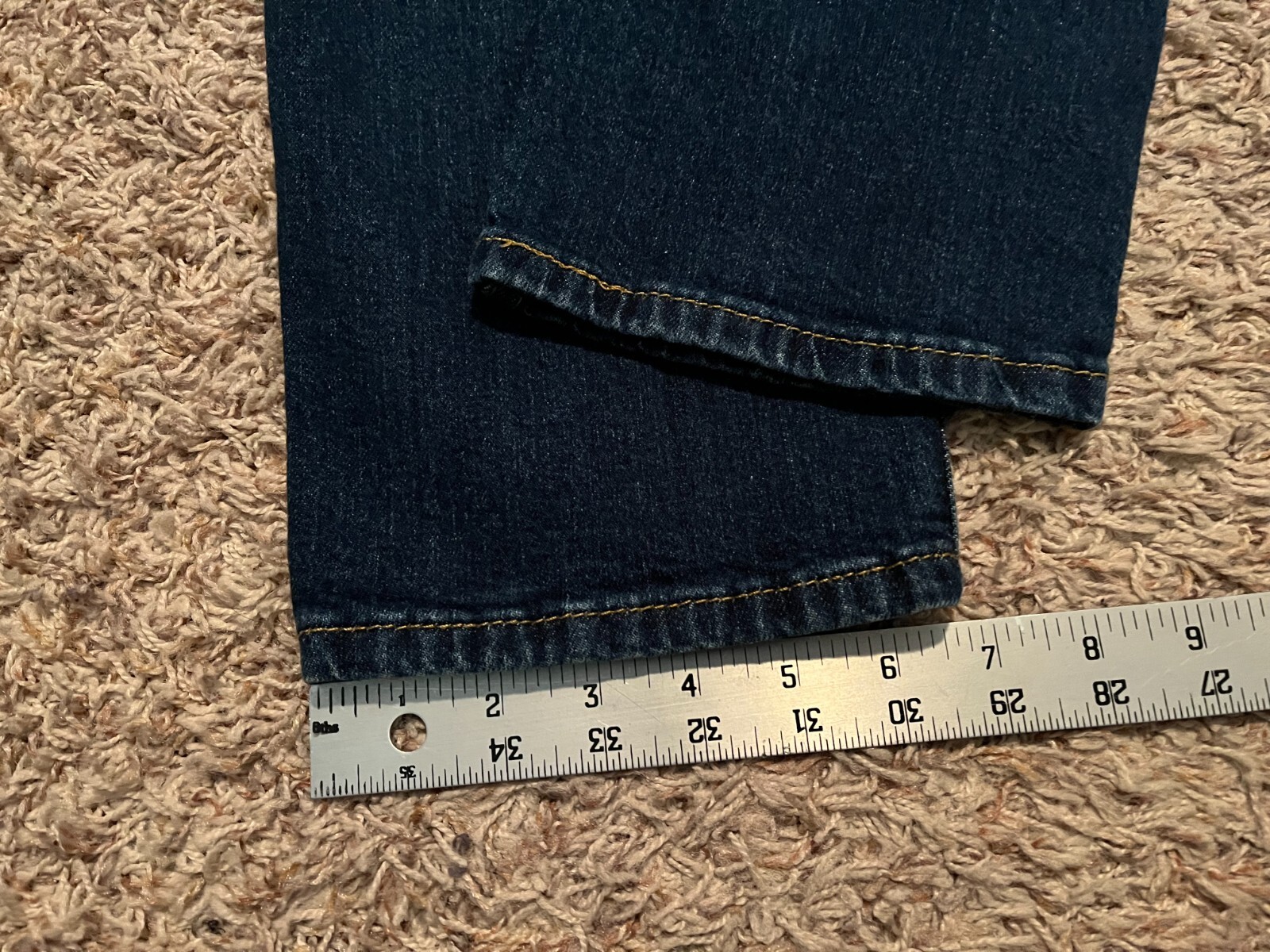EUC Levi’s 511 Slim Tapered Leg Jeans Mens tag=31×30 (MEASURED 30×28.5) (9327)