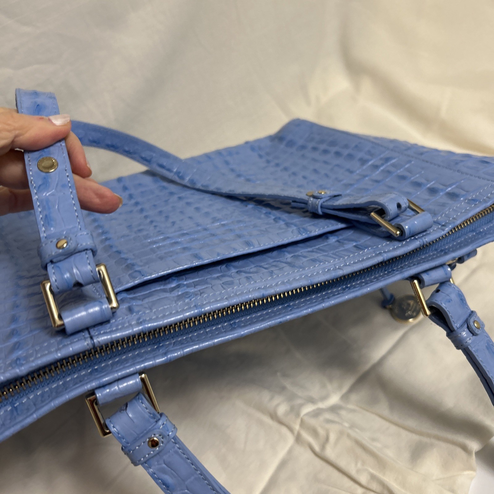 Brahmin Med. Arno Melbourne Gorgeous Bag New W/Tag Style #H13626SK Sky La Scala