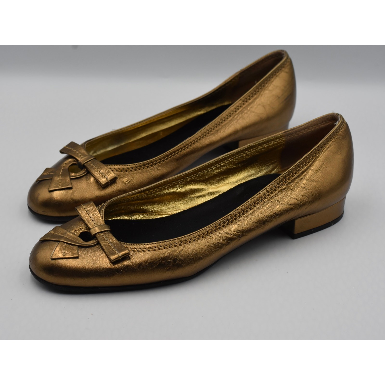 Claudia Ciuti Bronze Metallic Leather Loafer Flats, Size 9.5