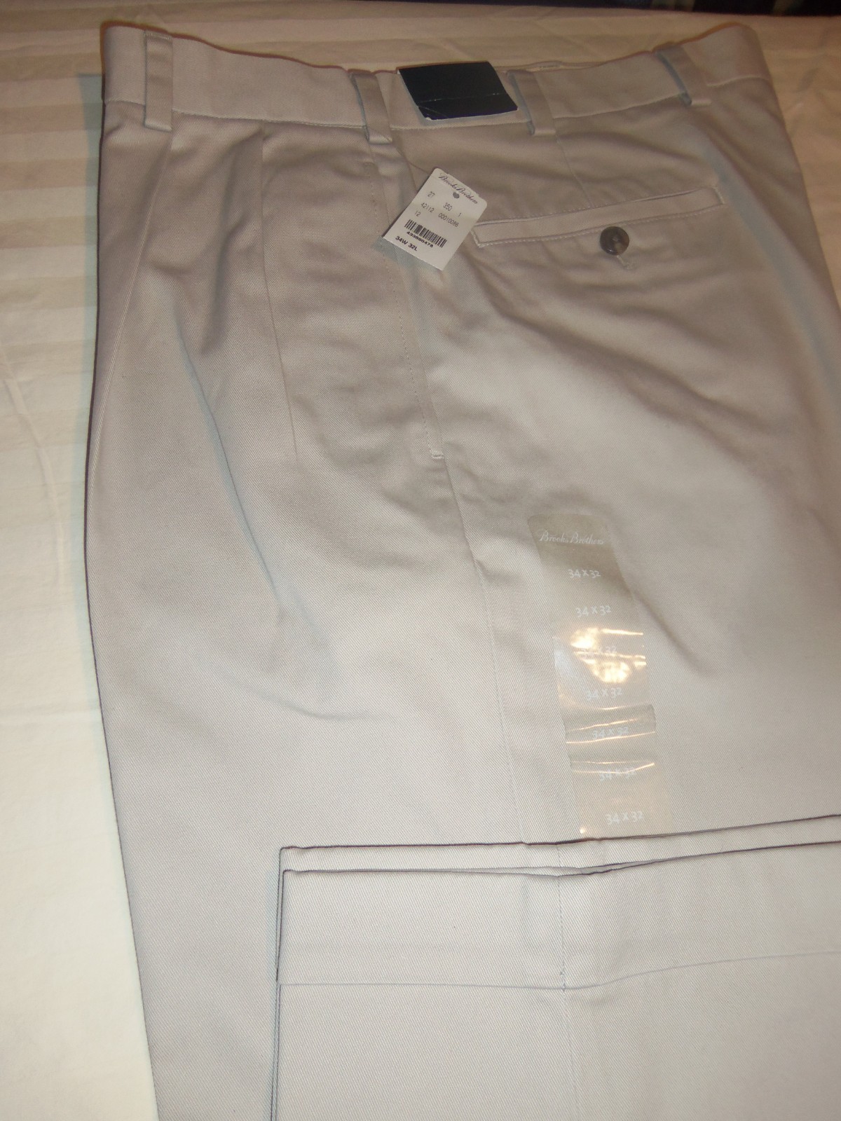 488- NWT Brooks Brothers – Elliot – SOFT COTTON BEIGE PANTS – 34 X 32