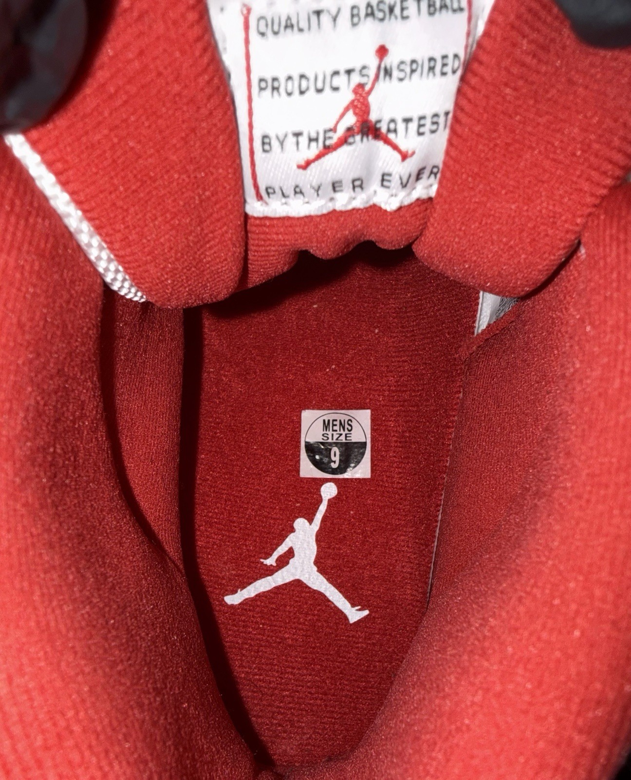 Size 9 – Air Jordan 11 Retro Cherry 2022 VNDS CLEAN CT8012-116