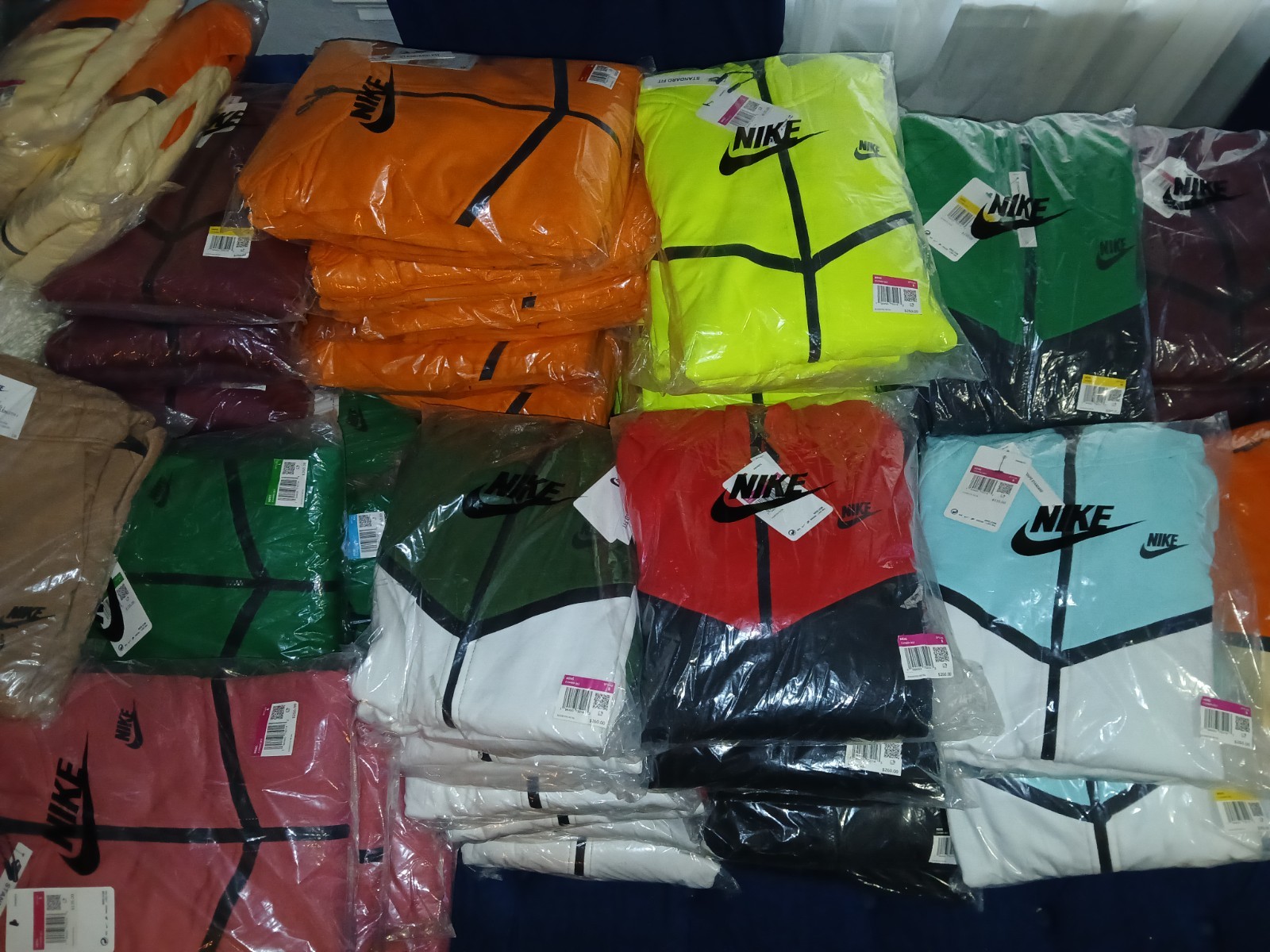 NIKE TECh Fleece Full Zip Up Tracksuit Hoodie & Pants
