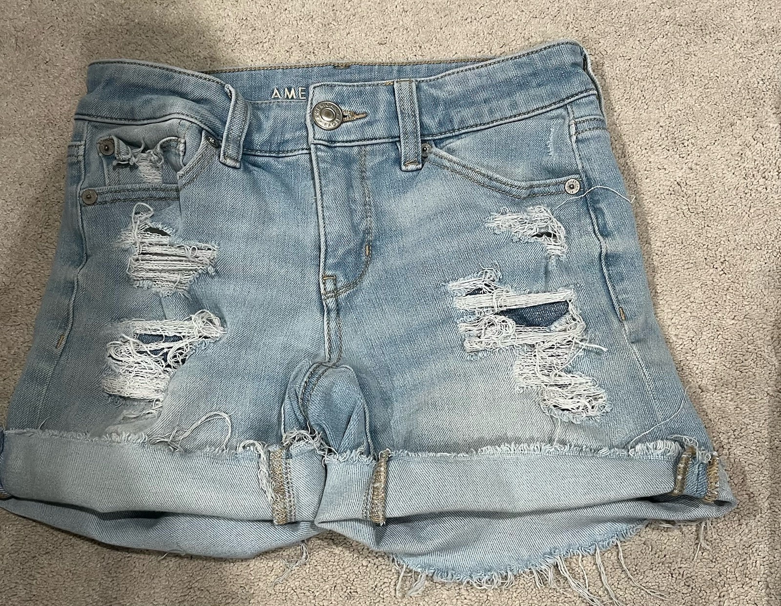 American Eagle Hi-Rise Shortie Light Wash Distressed Cut-Off Shorts 2 26W