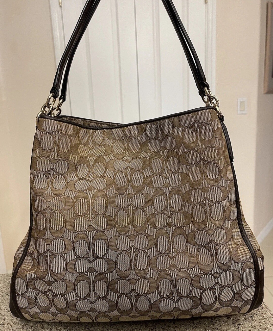 COACH MADISON PHOEBE OUTLINE BROWNS SIGNATURE & LEATHER SHOULDER BAG $299. EUC