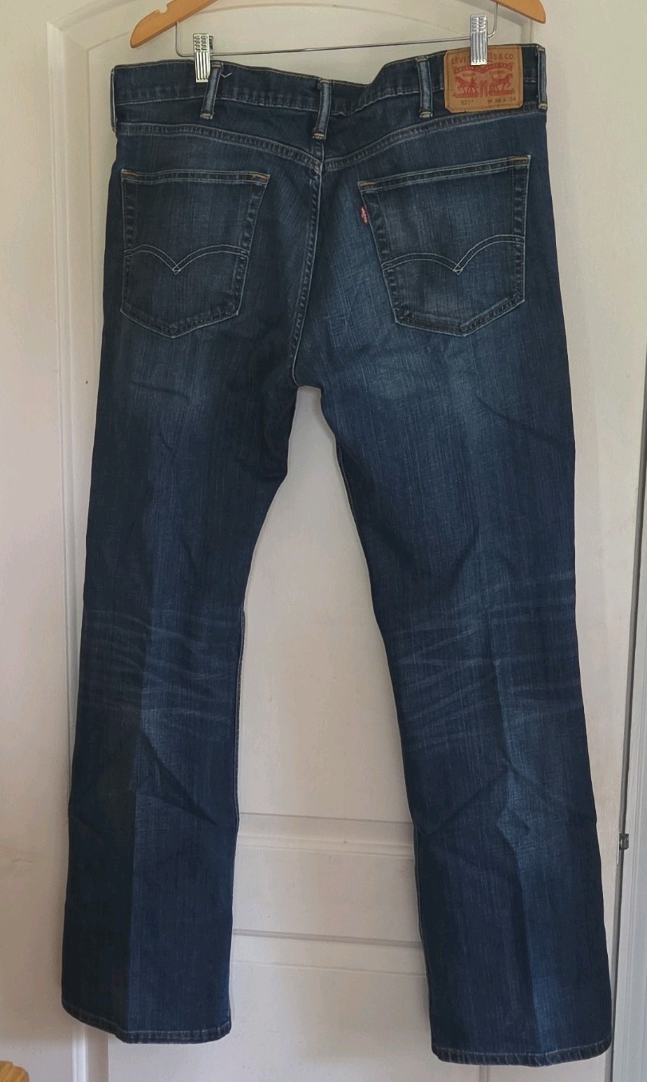 Levi’s 527 Series Bootcut Blue Denim Jeans Slim Fit 5-Pocket Button Logo