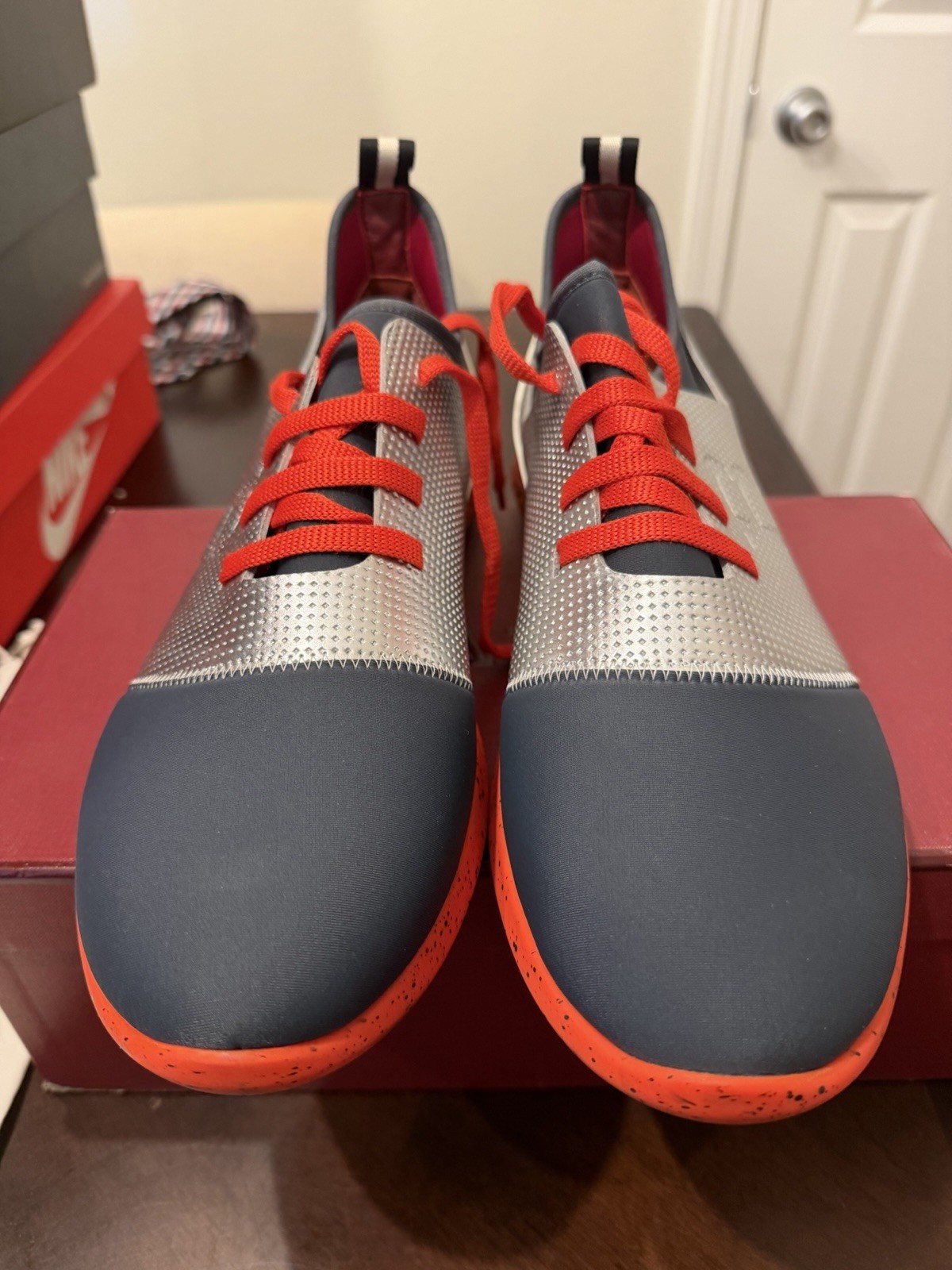 NIB BALLY AVRO-E SILVER LEATHER NEOPRENE LOGO LACE UP TRAINER SNEAKERS 11 US 44