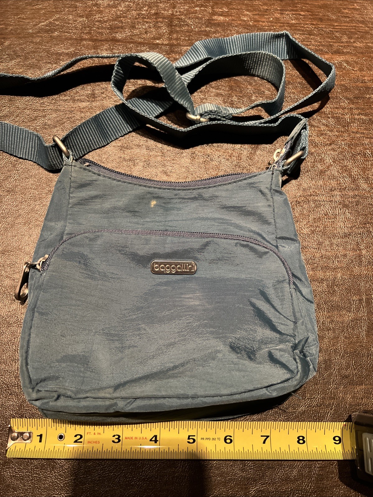 Baggallini Blue Nylon Crossbody Purse Shoulder Carry Bag