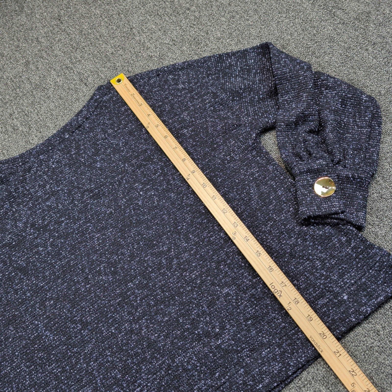 Ellen Tracy Knit Top M Navy Blue Gold Button Cuff Office Professional