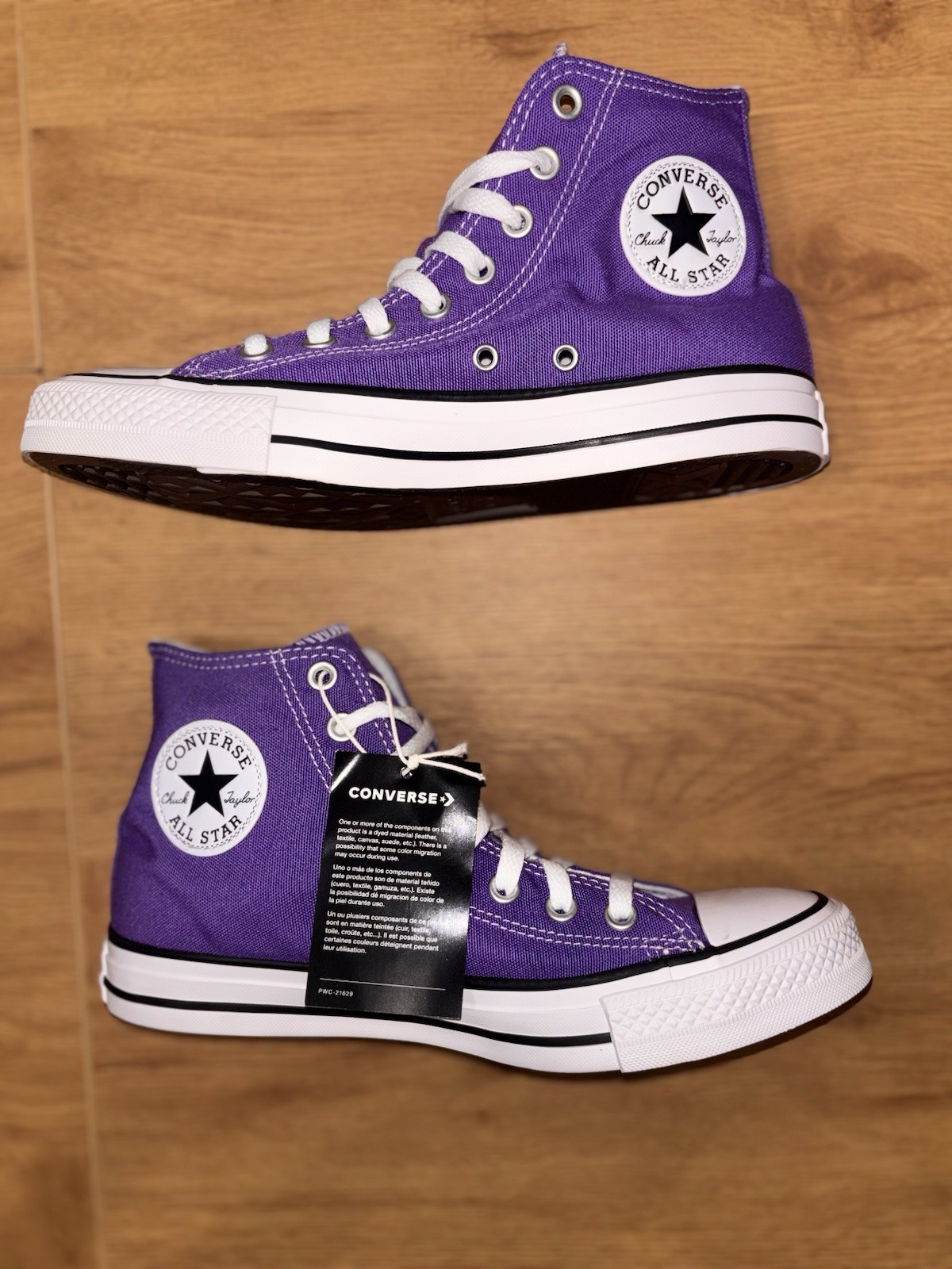 Converse Chuck Taylor All Star Hi Top Electric Purple/White 137833F Sz 7M / 9W