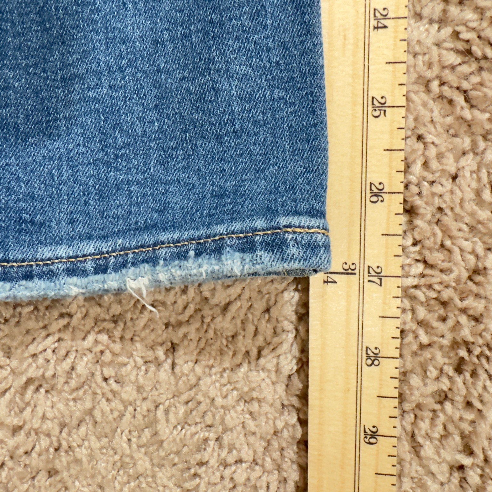 618 | NWT Gap Vintage Slim Sky High Jeans Distressed High Rise 27/4 Light Wash