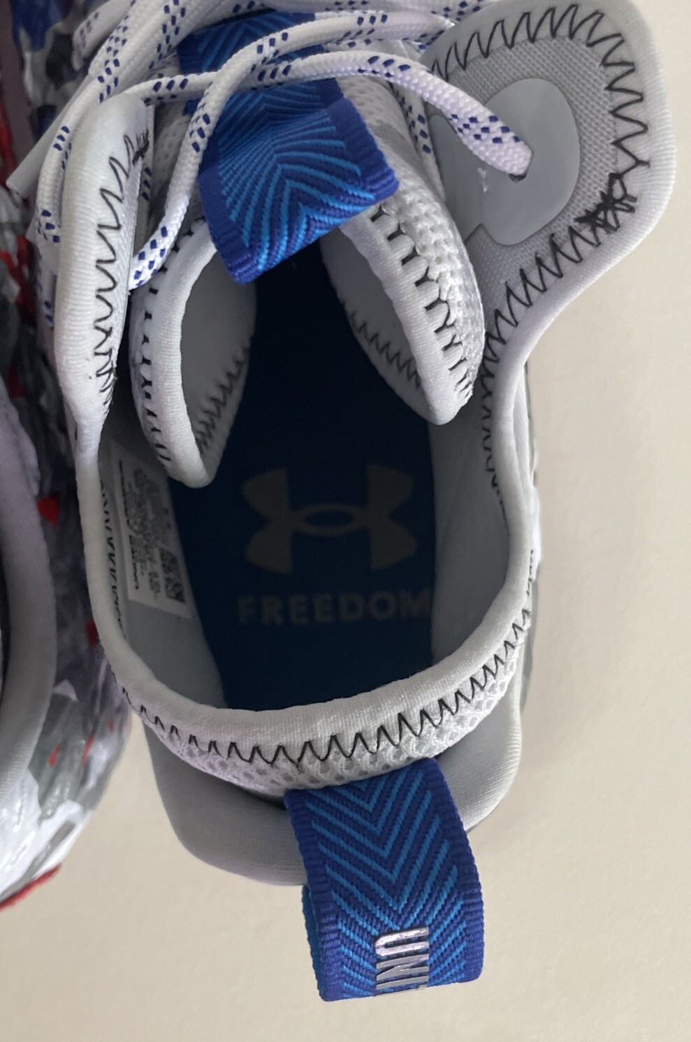 LIMITED EDITION FREEDOM UNDER ARMOUR SPOTLIGHT CLONE MC LE FOOTBALL CLEATS 12.5