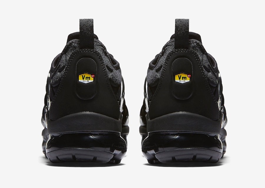 New Nike Air Vapormax TN Plus Triple Black men’s shoes 8-12