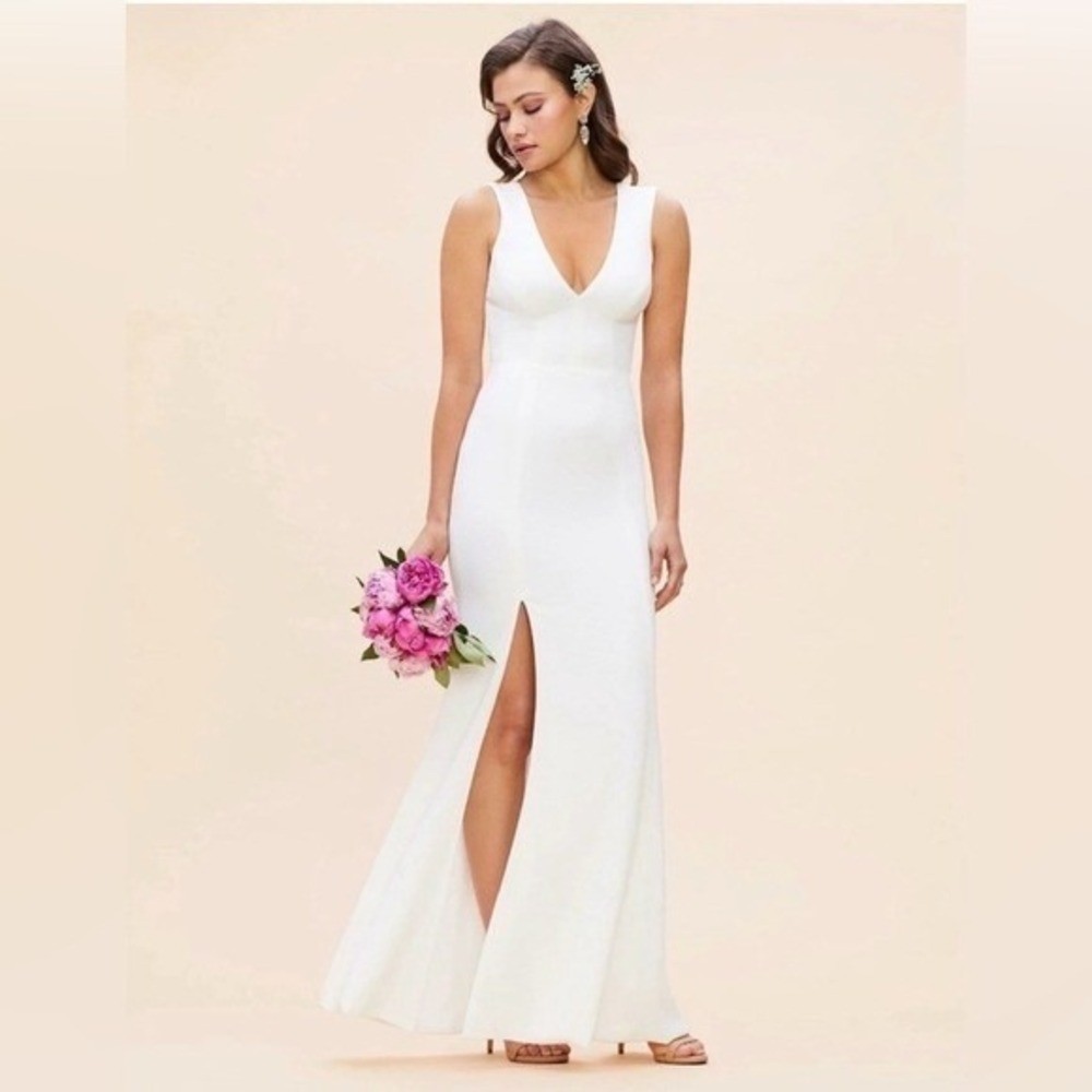 Dress The Population Sandra Off White Plunge Maxi Gown Slit NWOT SZ SM